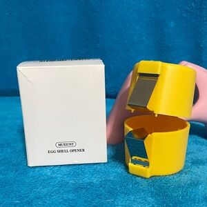 MUXIUNT Yellow Egg Shell Opener
